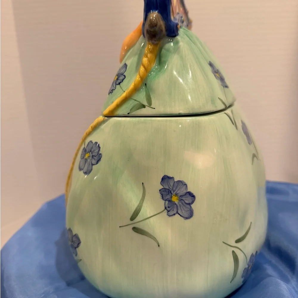 N/A charming ceramic