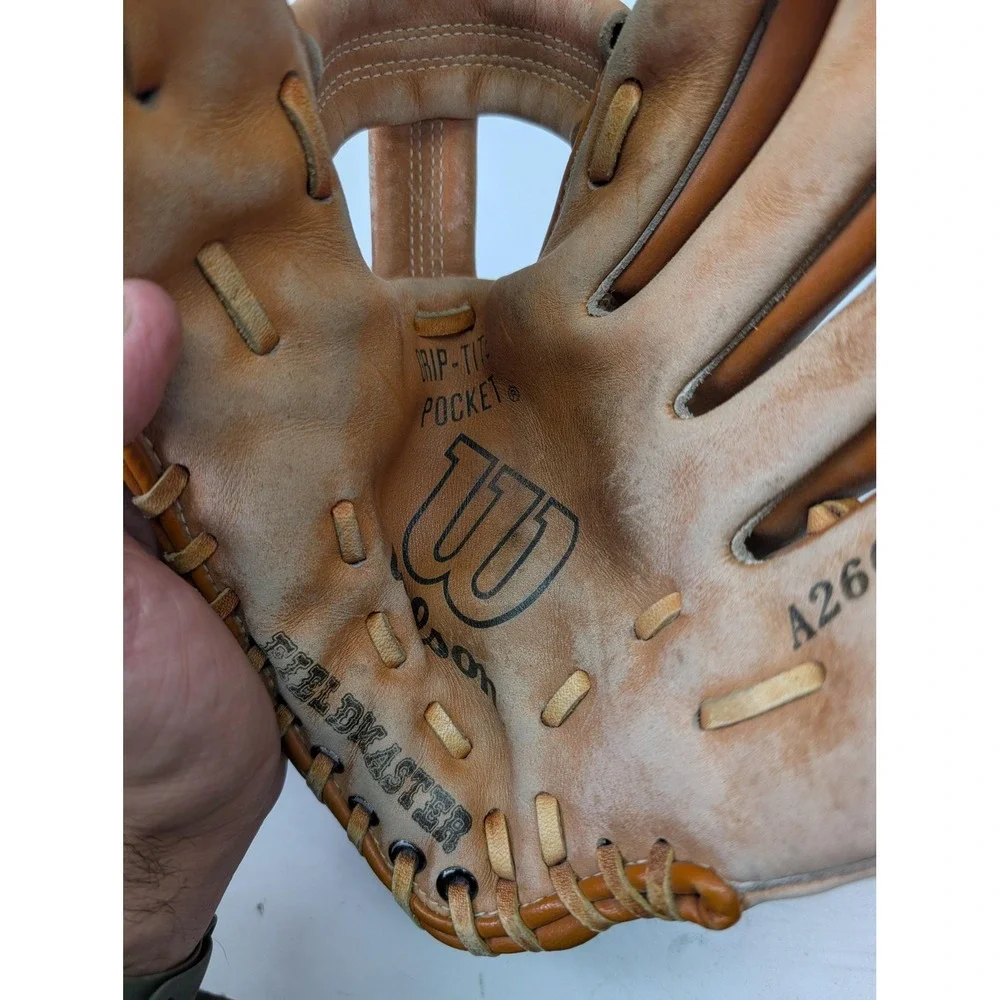 Wilson vintage a2604