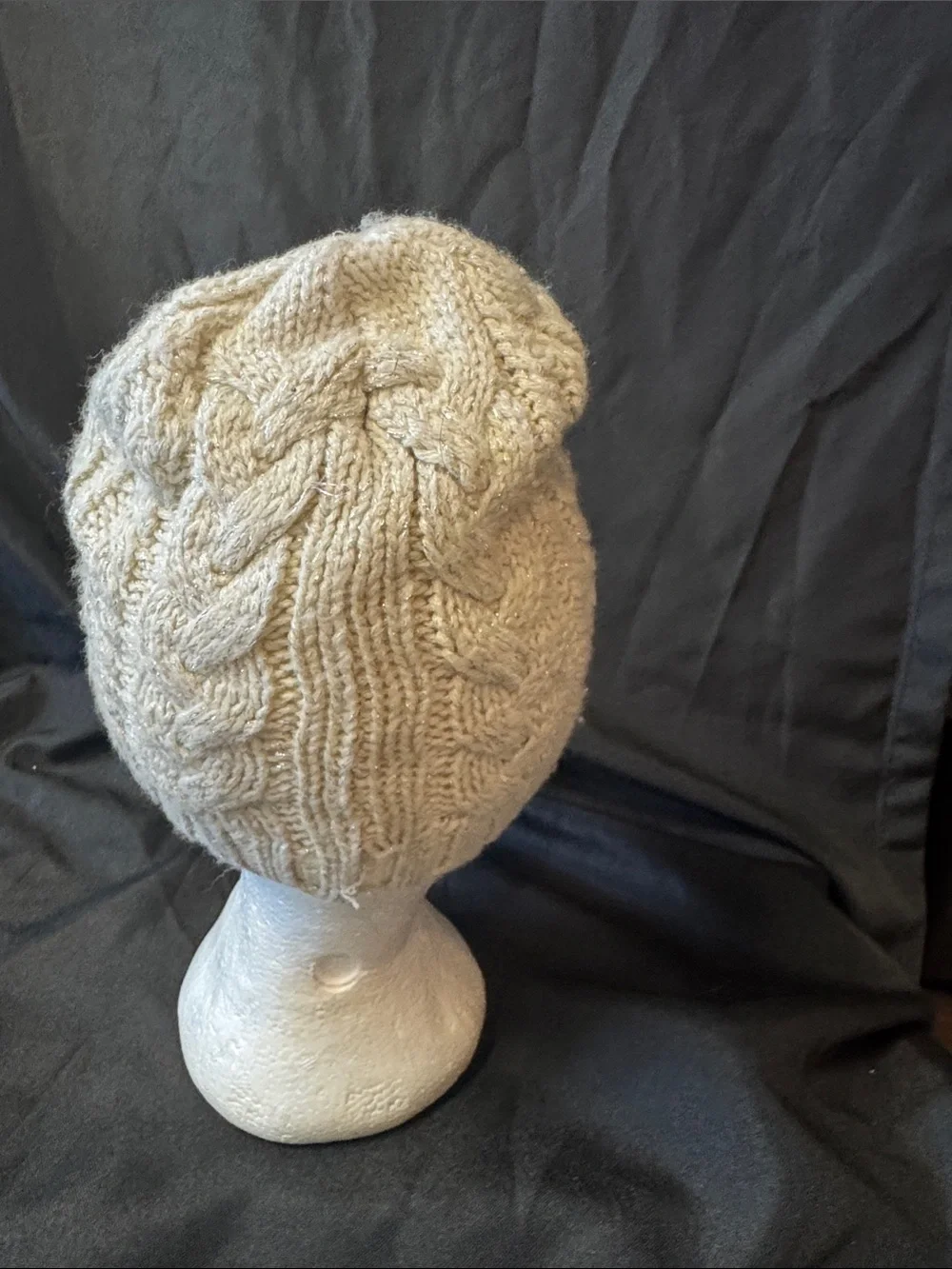 N/A cozy cream