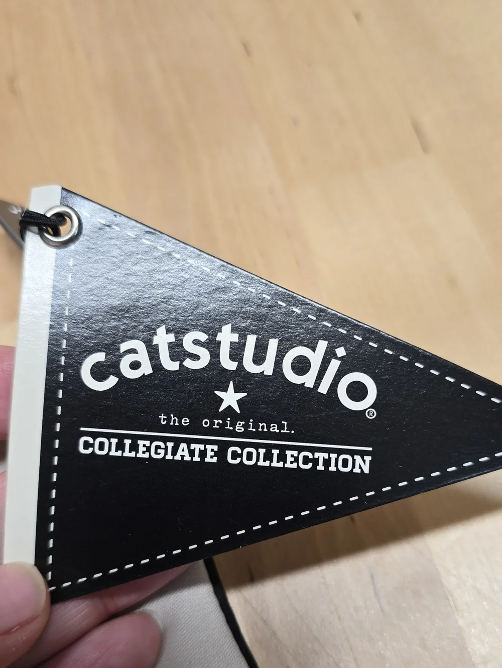 Catstudio {catstudio} nwt