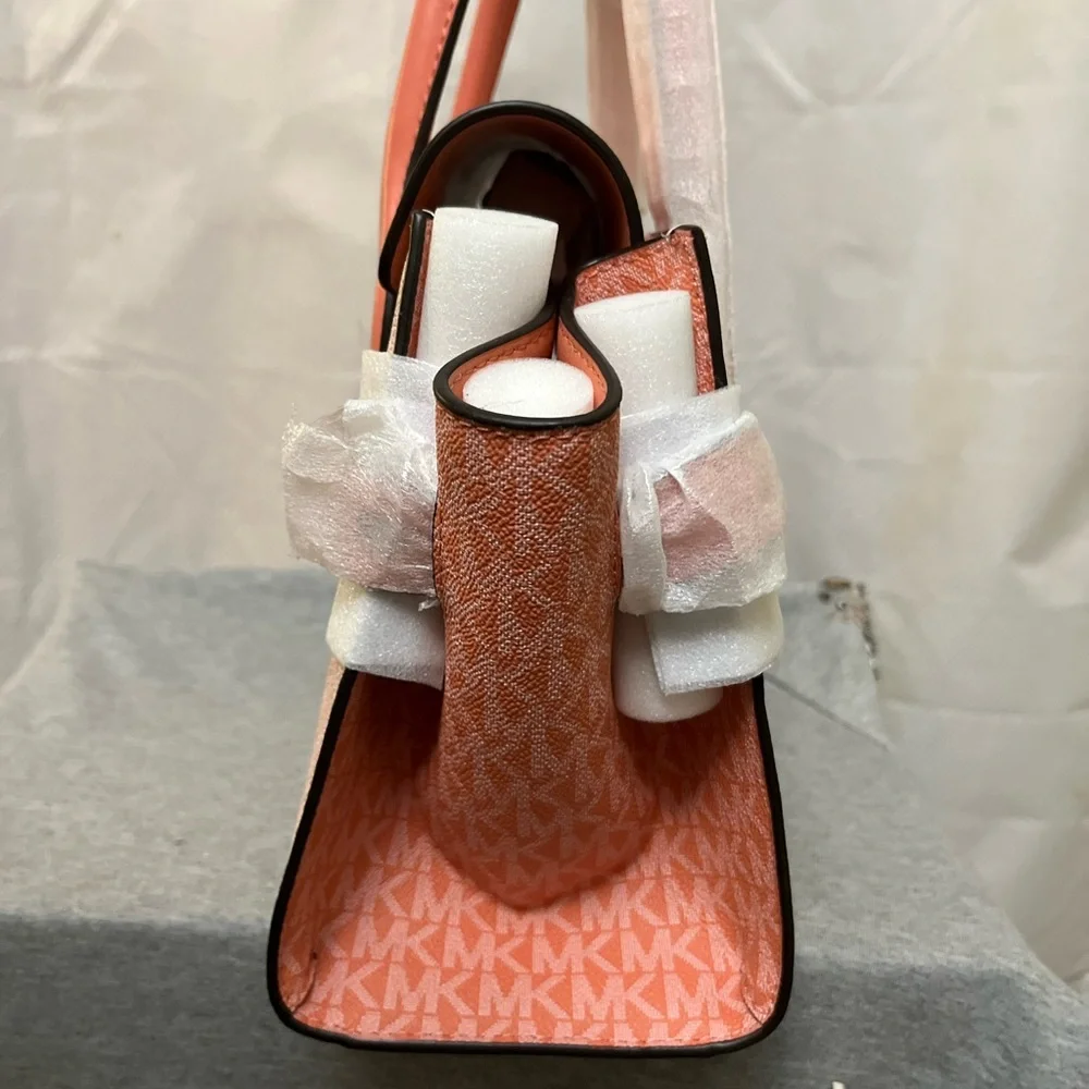 Michael Kors chic michael