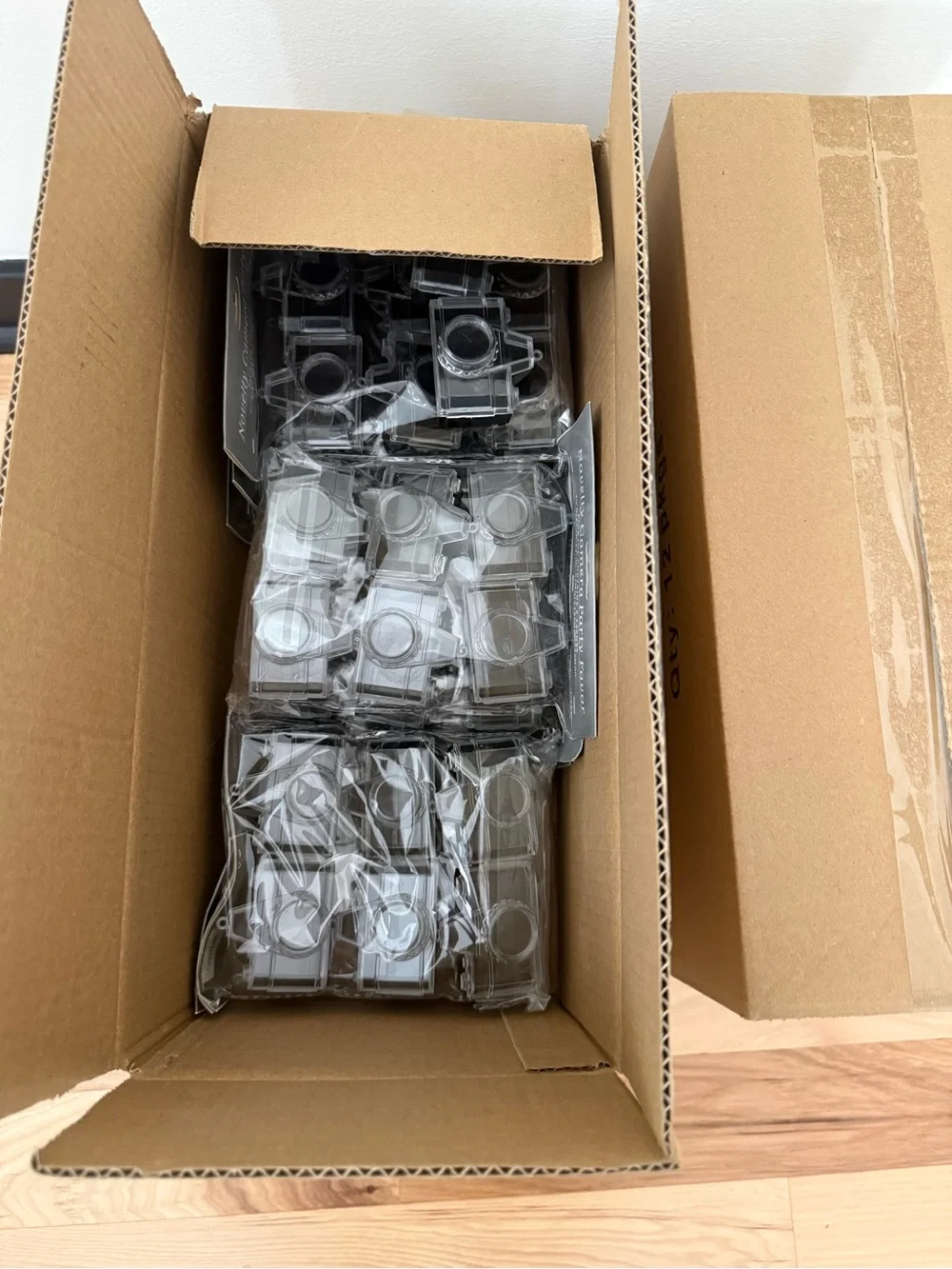 Bulk Lot of 270 Clear Camera Party Favor Containers – Wedding/Event