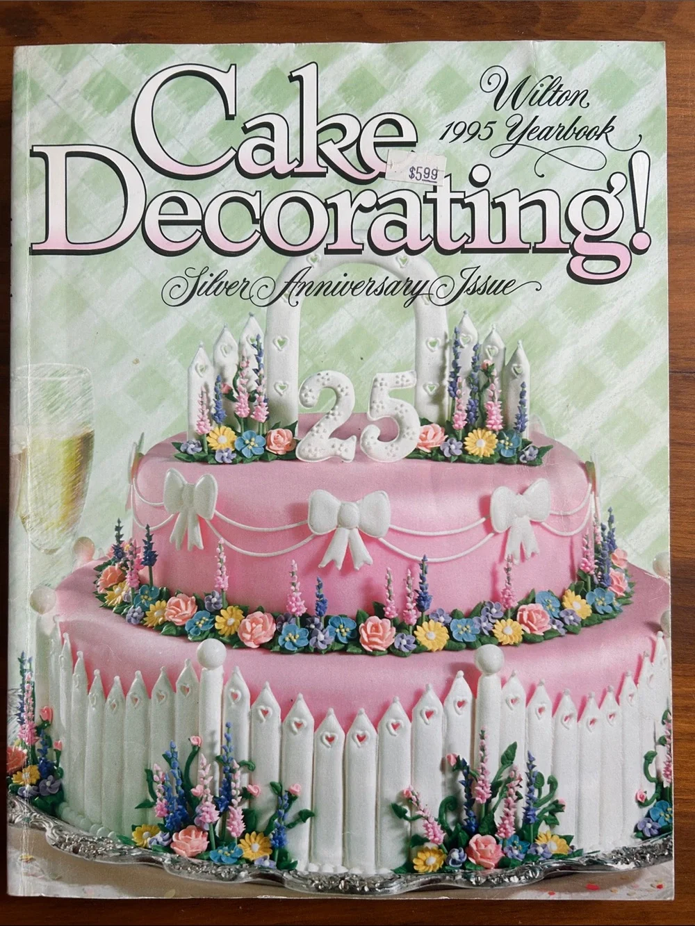 Wilton cake decorating