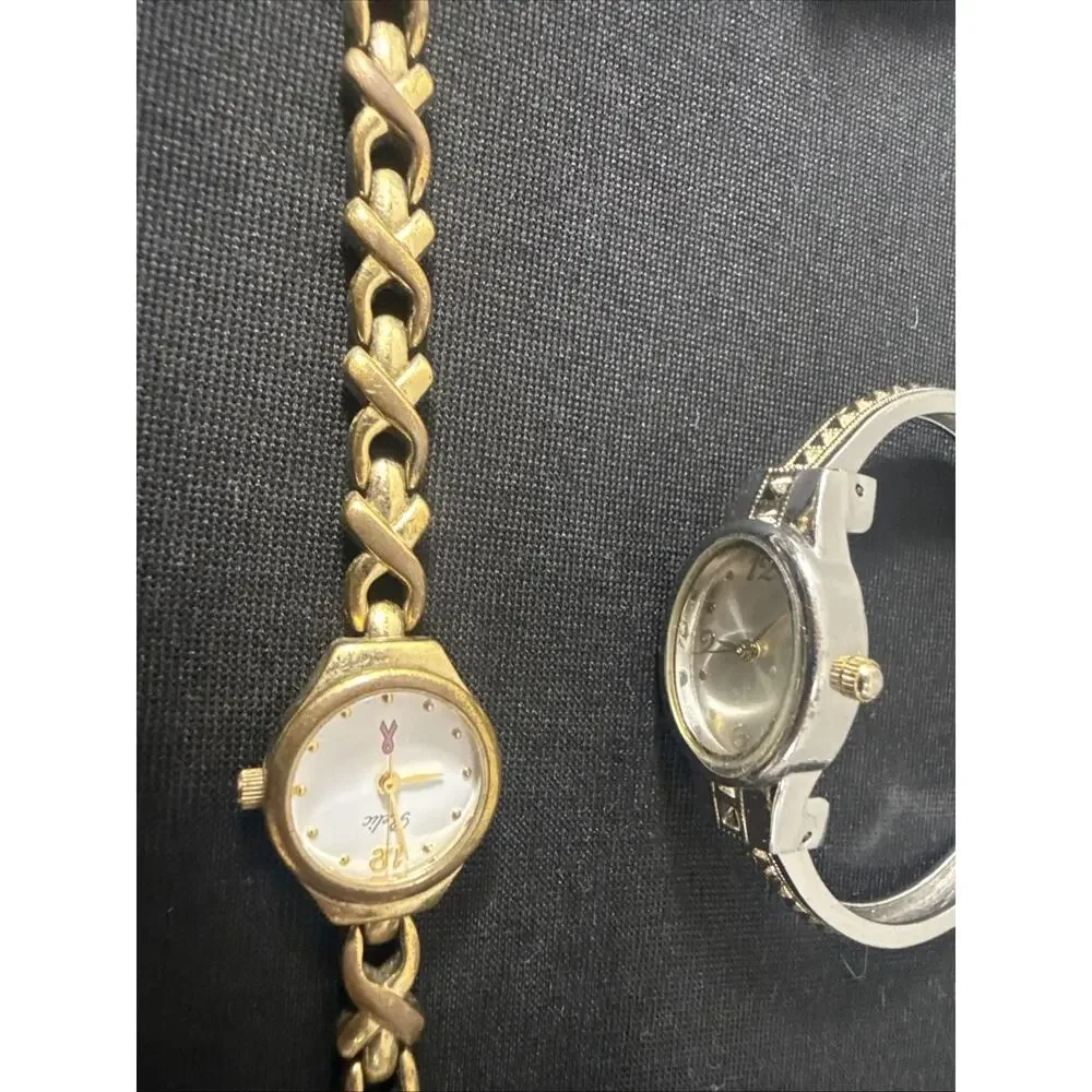 (A8)Bulk Lot 25 Watches Vintage And Modern New Batteries Fossil/Relic/PerryEllis