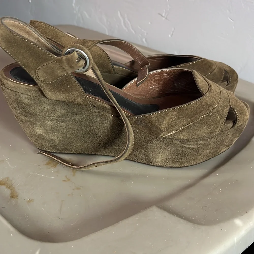 Marni wedge suede