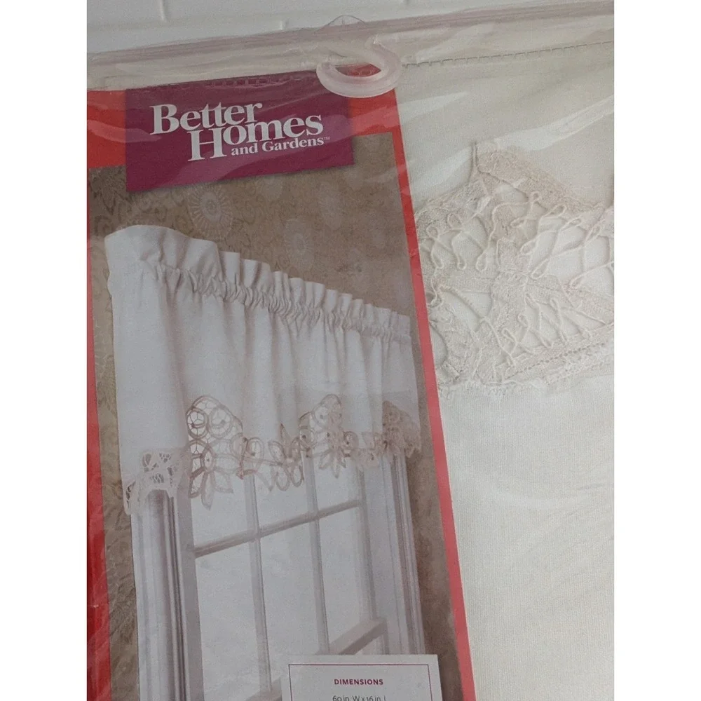 Better‎ Homes And Gardens Ivory Battenberg Valance 60