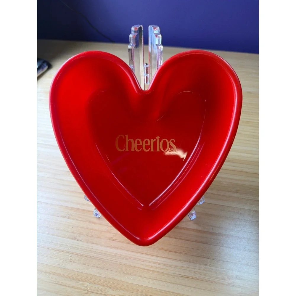 Cheerios Heart Shaped Bowl Red General Mills 2001 Plastic‎ Serving Dish