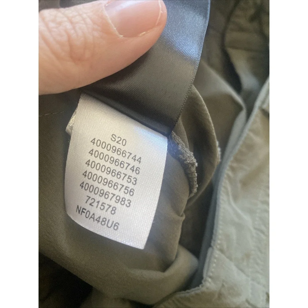 The North Face pet free