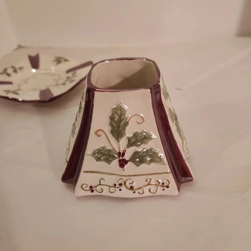 Yankee Candle Holiday/Christmas Holly Cranberry Small Jar Shade and Under Plate
