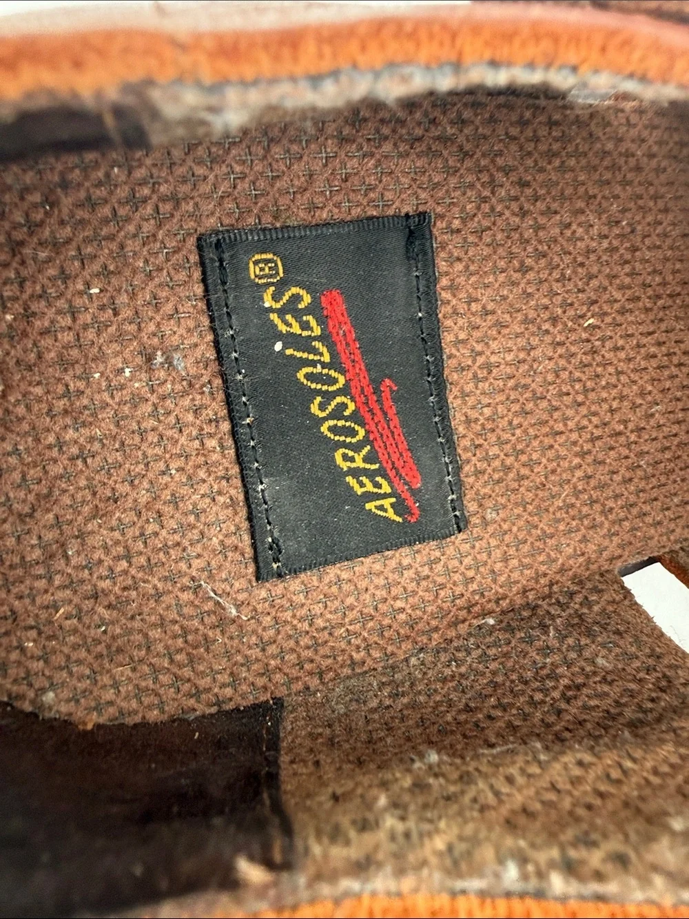 AEROSOLES soft leather