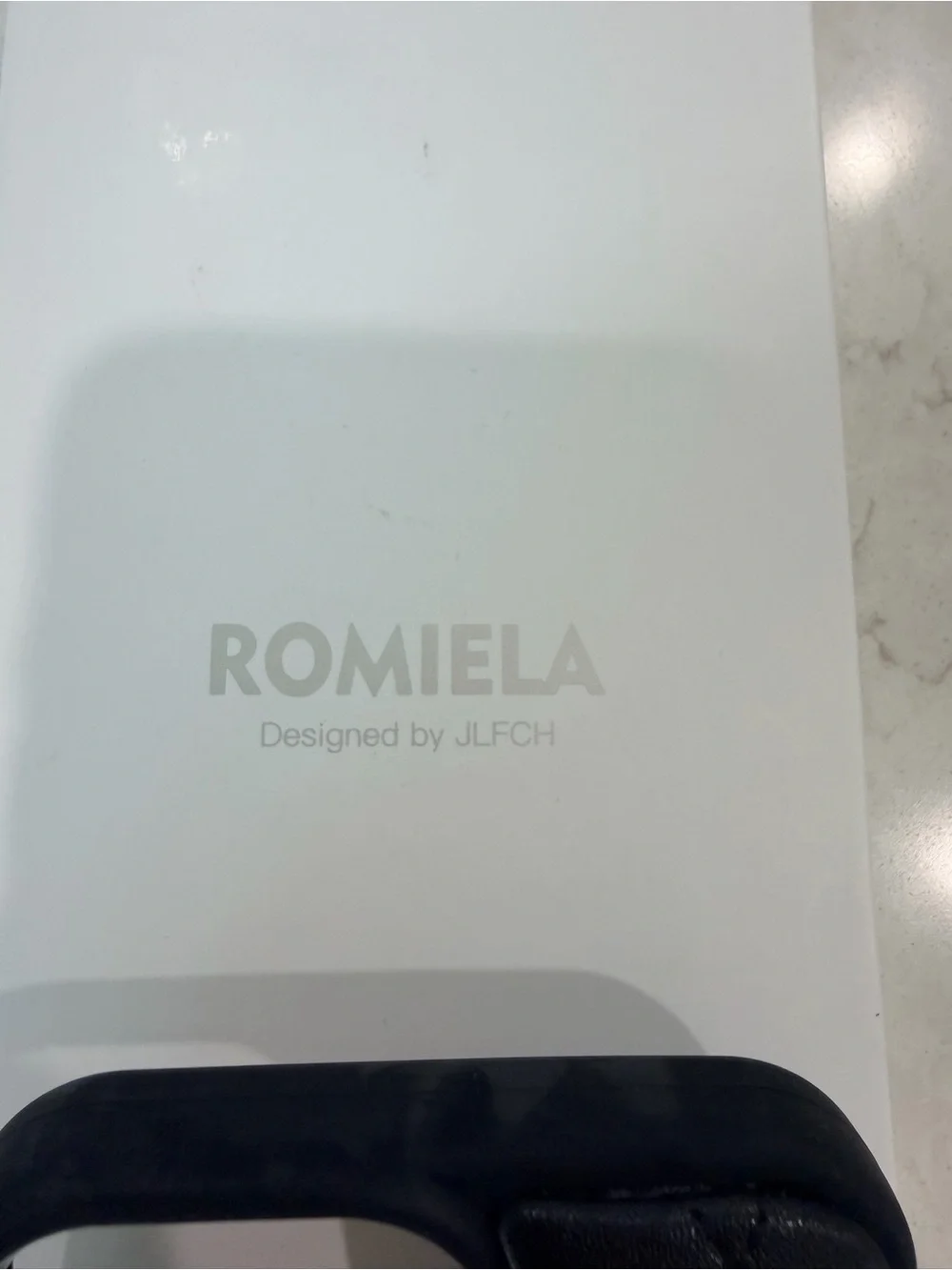Romiela black quilted
