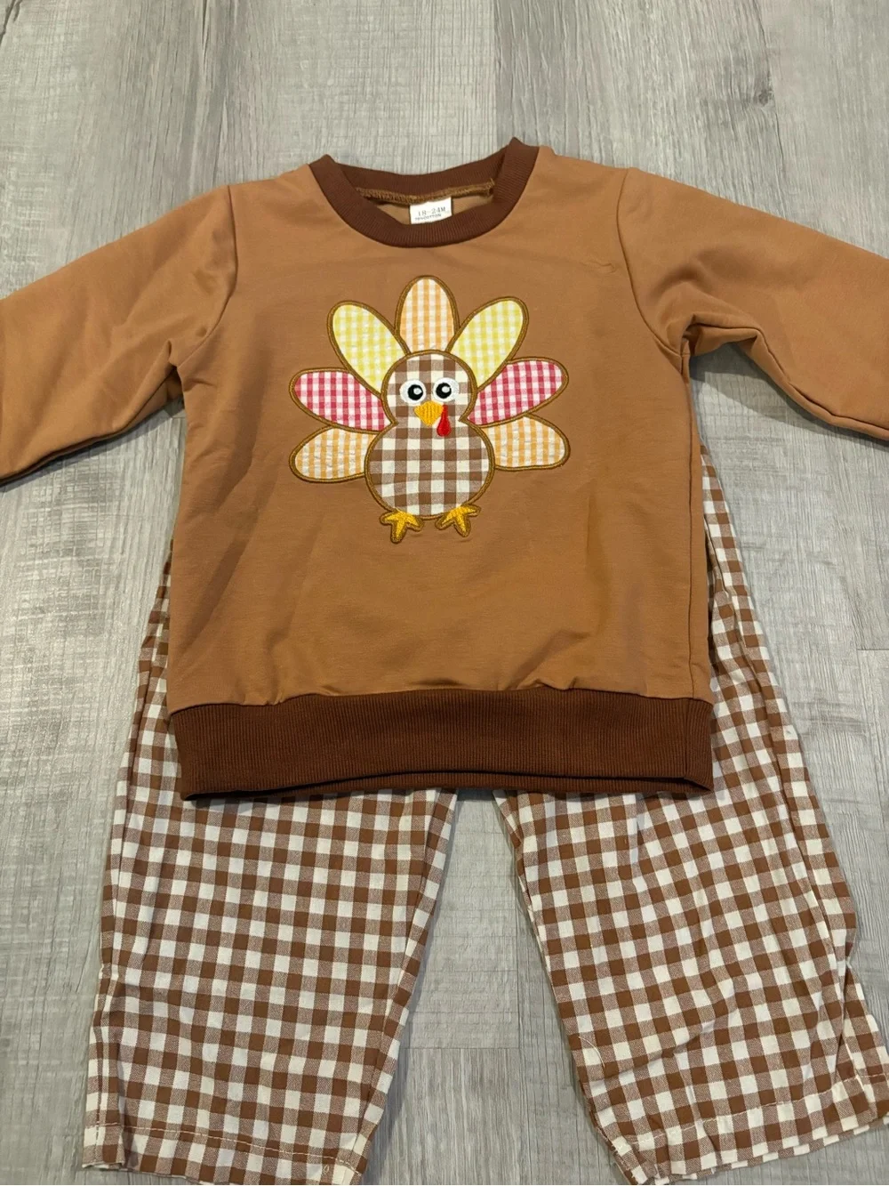 N/A cute brown