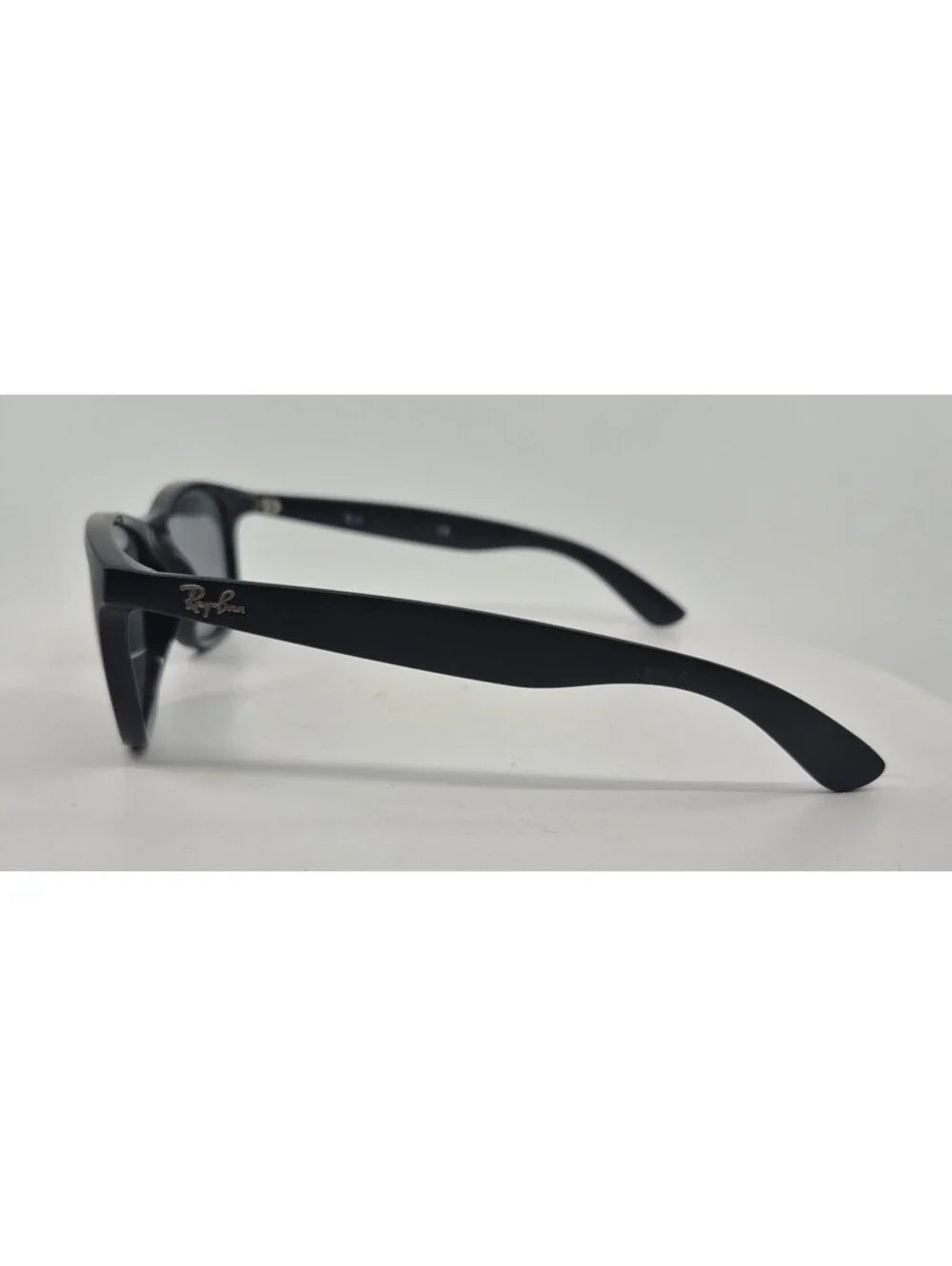 RAY BAN RB 4202 ANDY EYEGLASSES 6069/71 BLACK 55-17-145 FRAMES ONLY