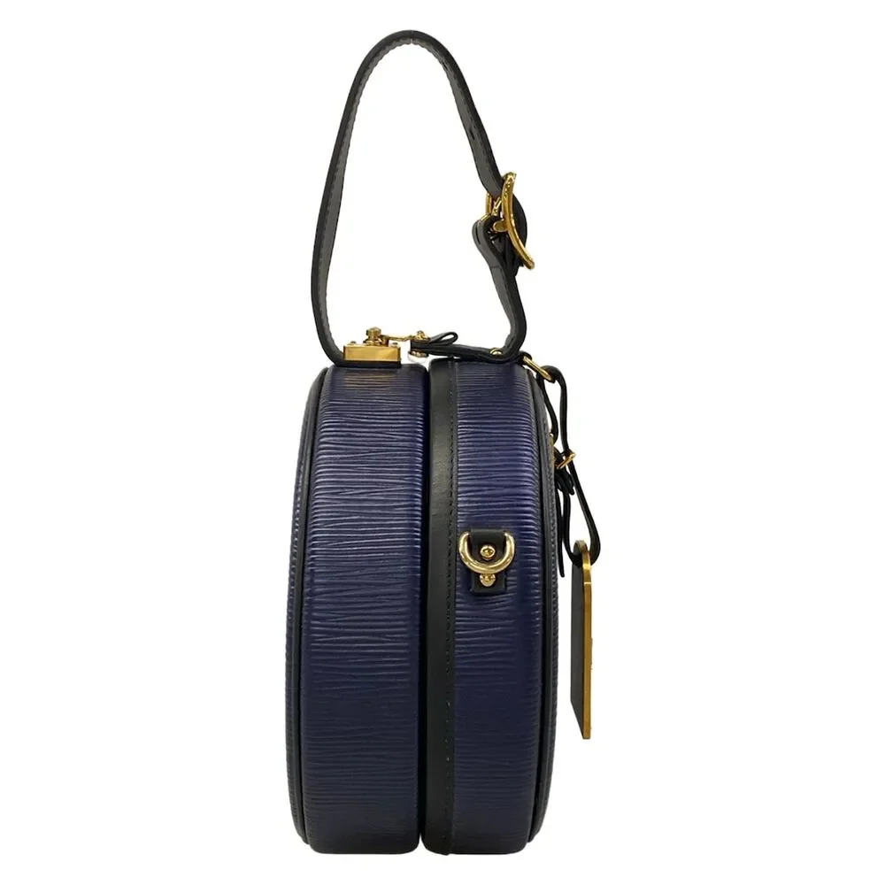 Louis Vuitton style 33 charm