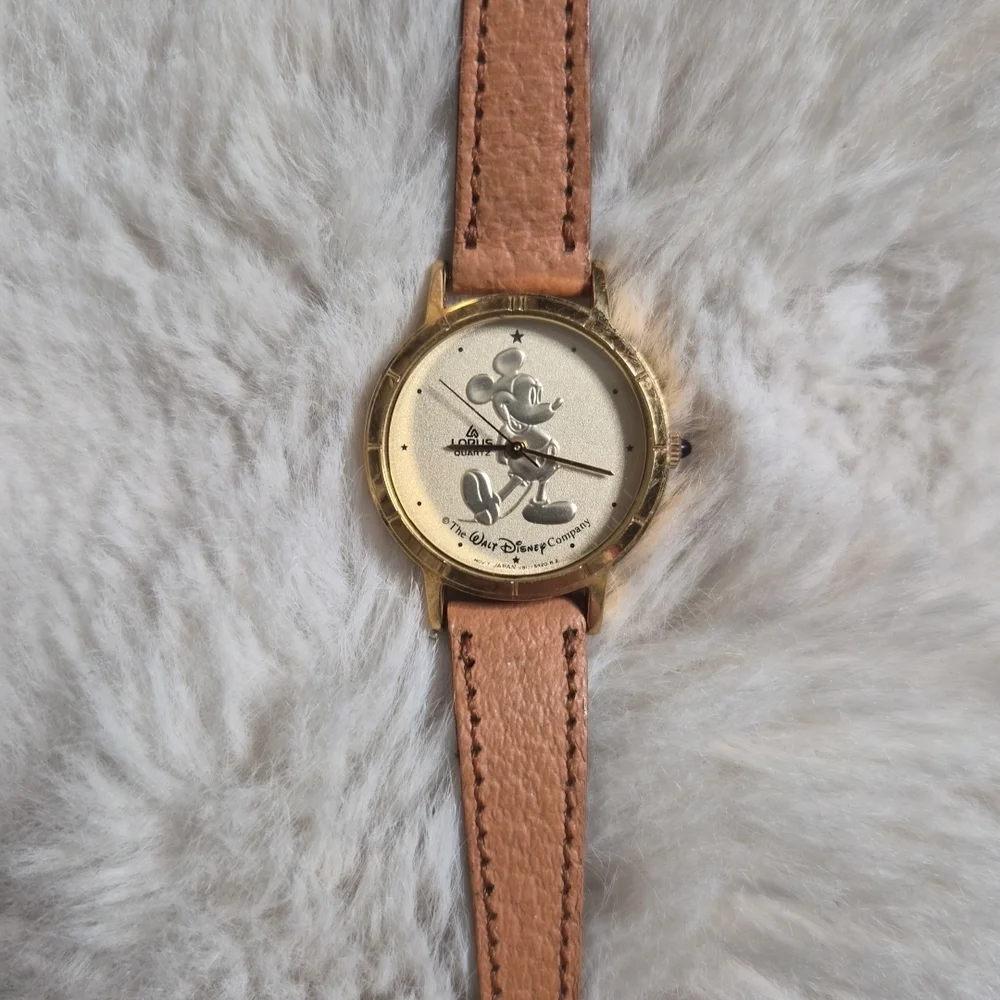 Disney watch mickey