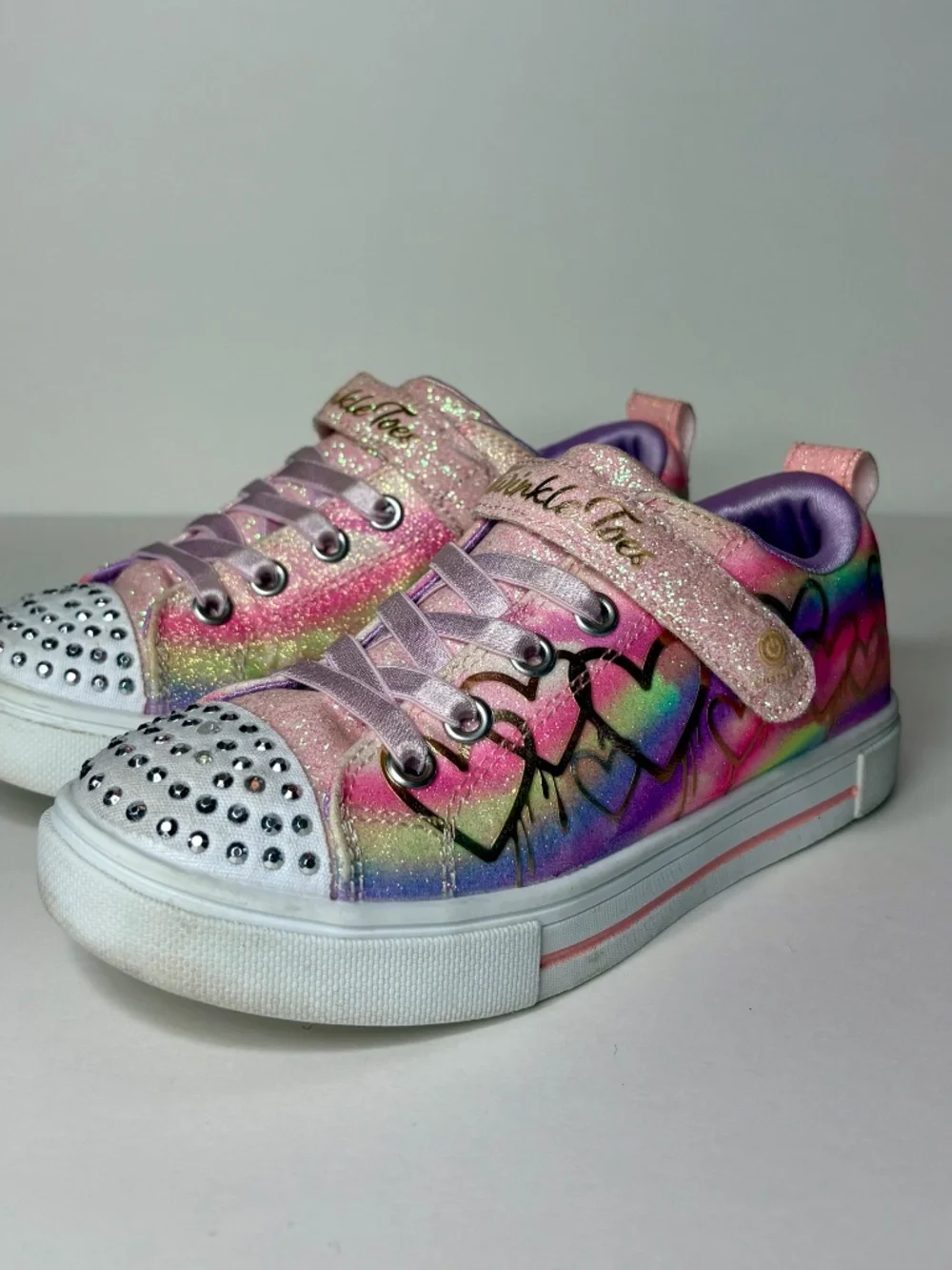 N/A girls skechers