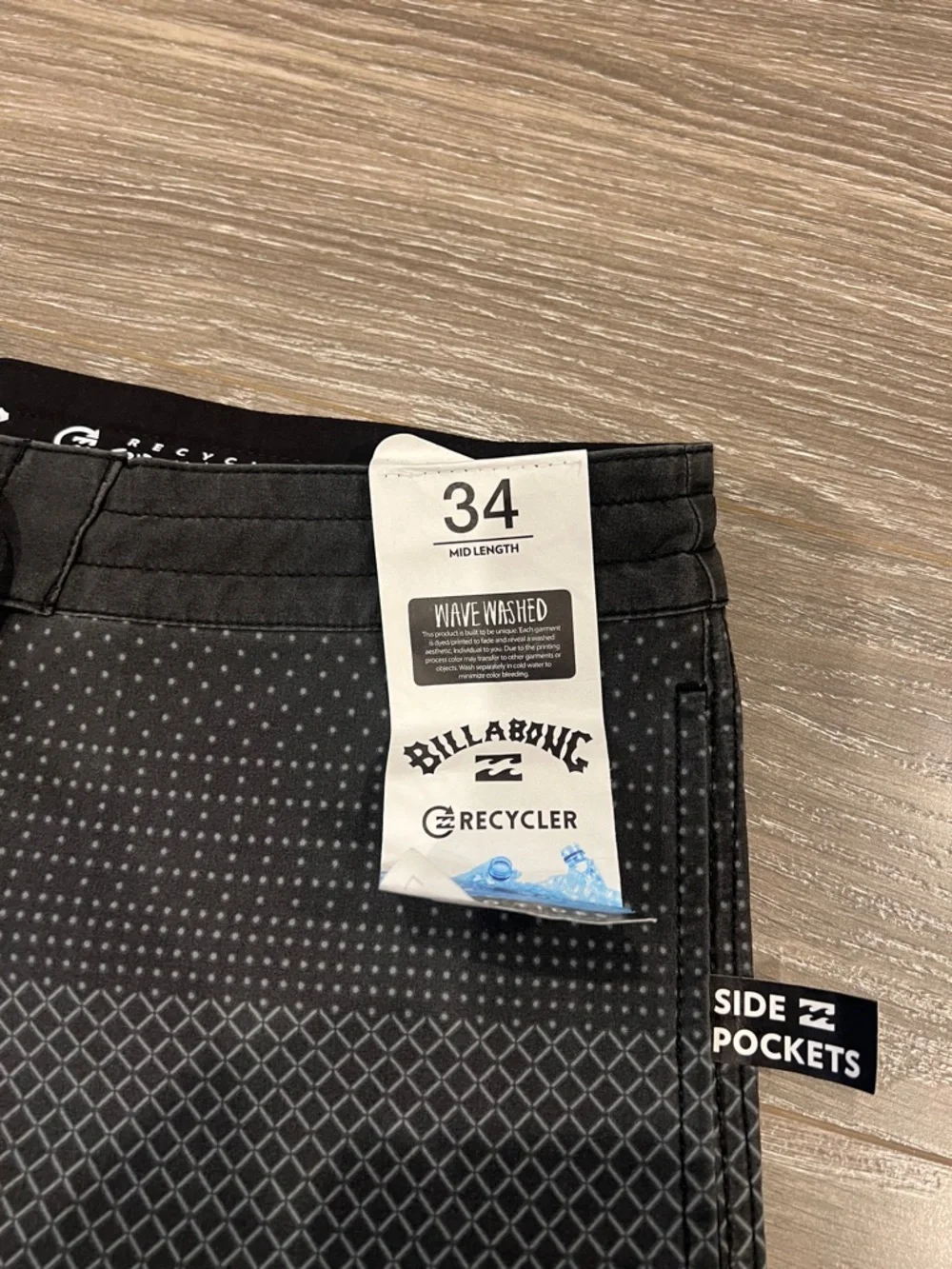 Billabong performance boardshorts