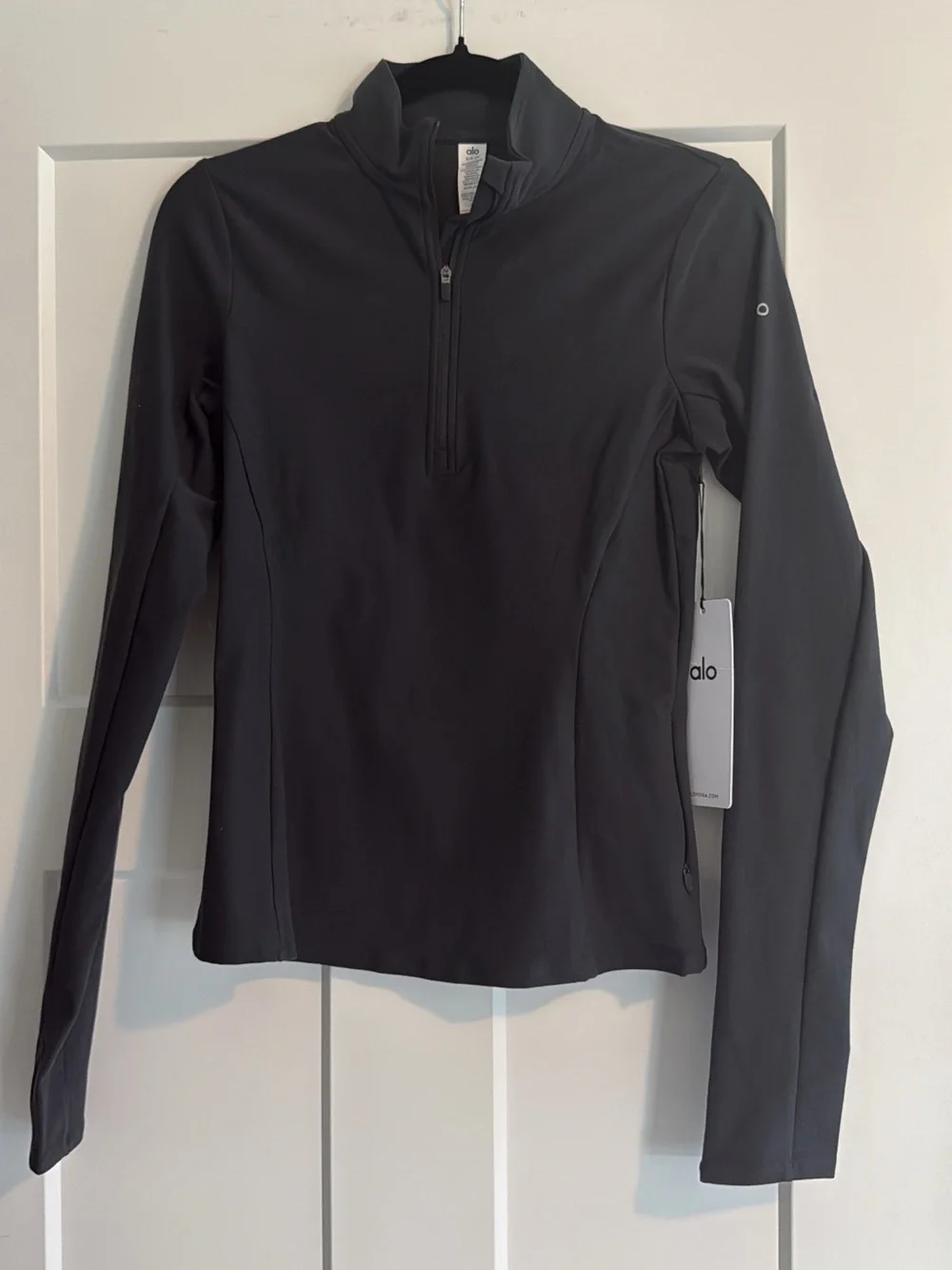 ALO Yoga color anthracite