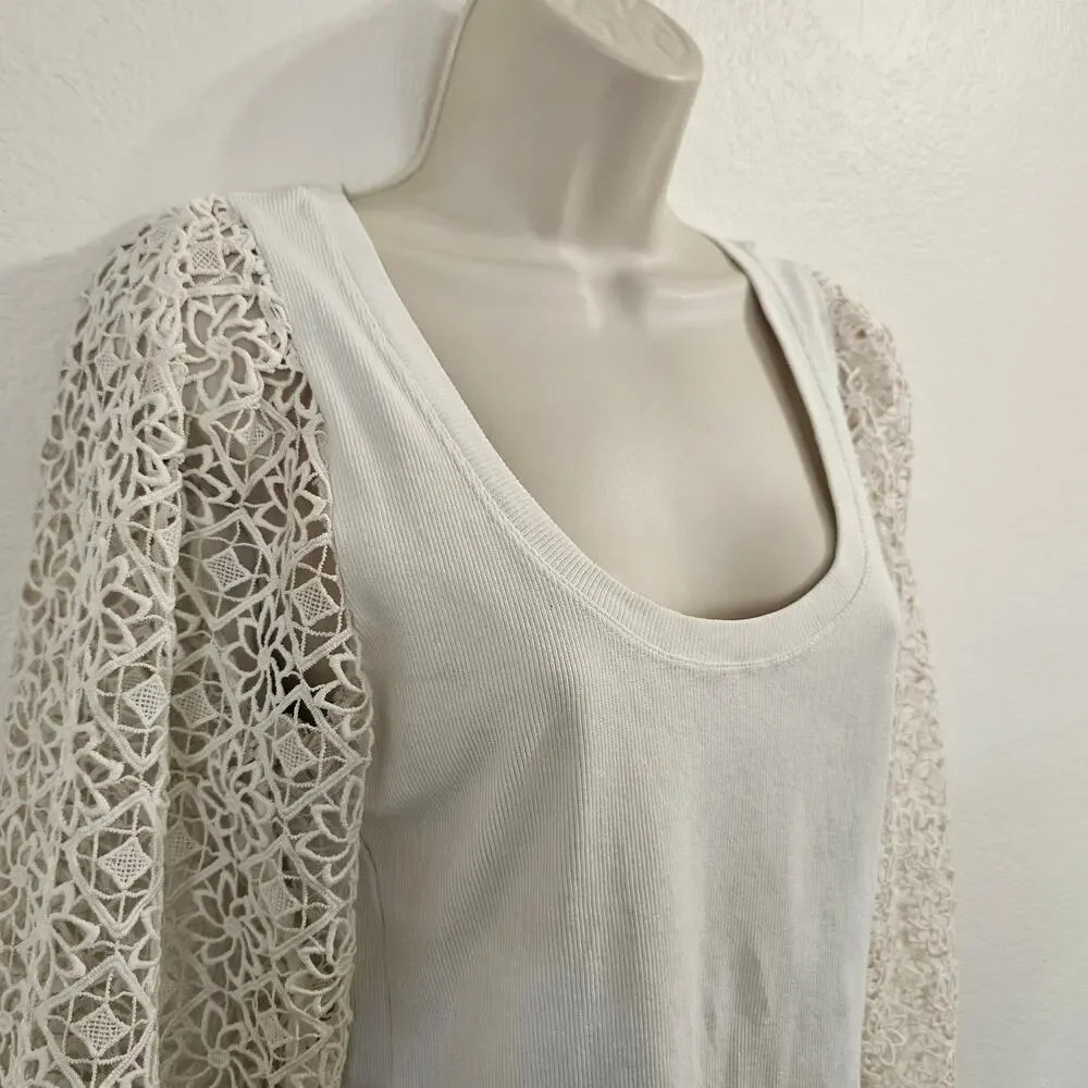 Anthropologie white scoop