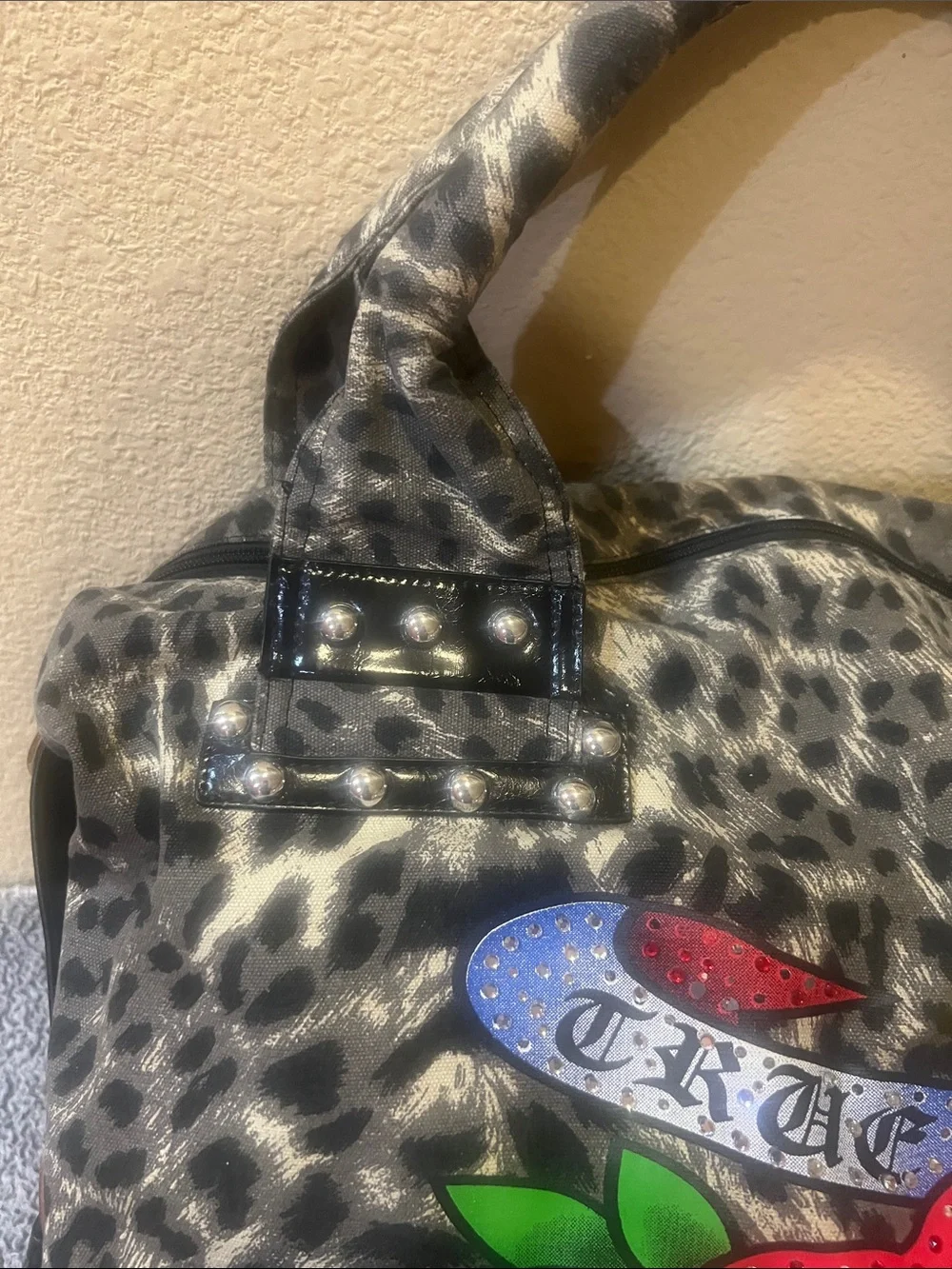 N/A stylish leopard