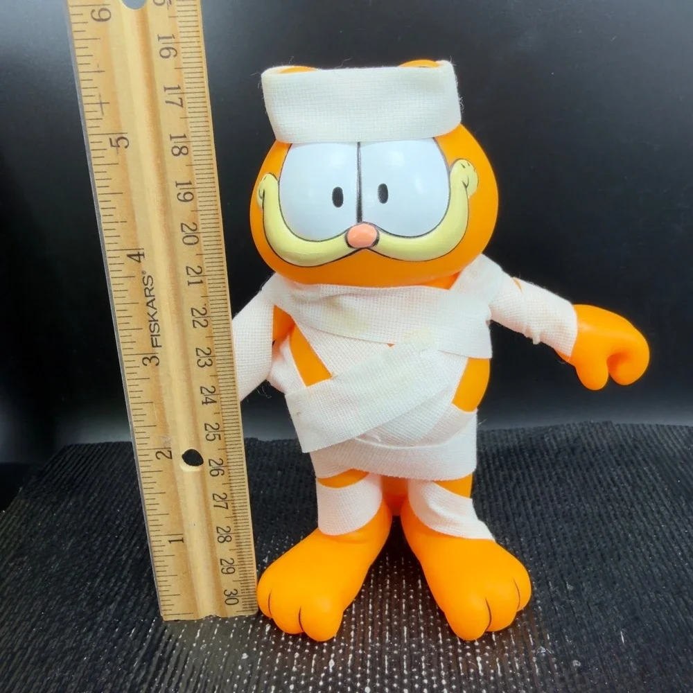 Enesco vintage garfield