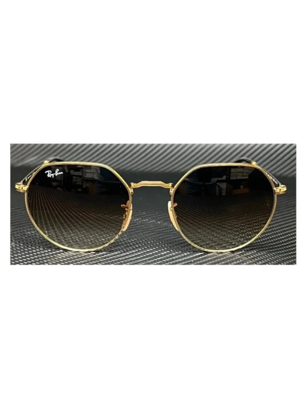 Ray-Ban new tags