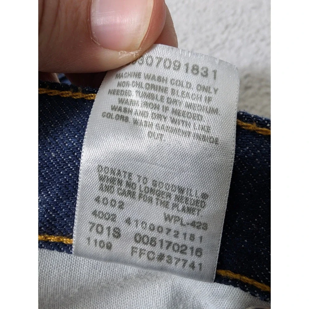 Levis levi 517