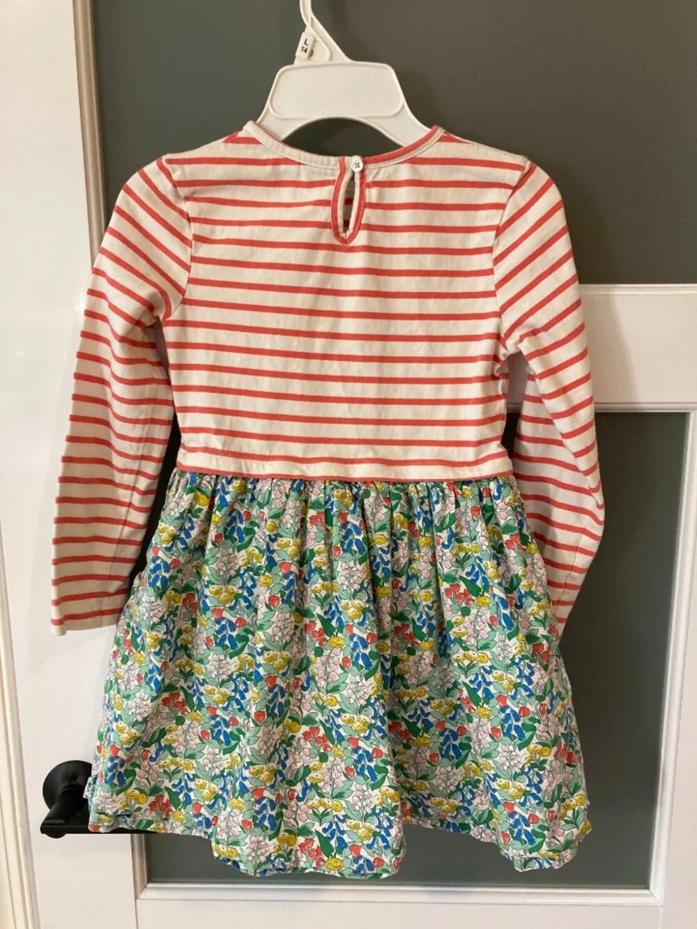 Mini Boden adorable dress