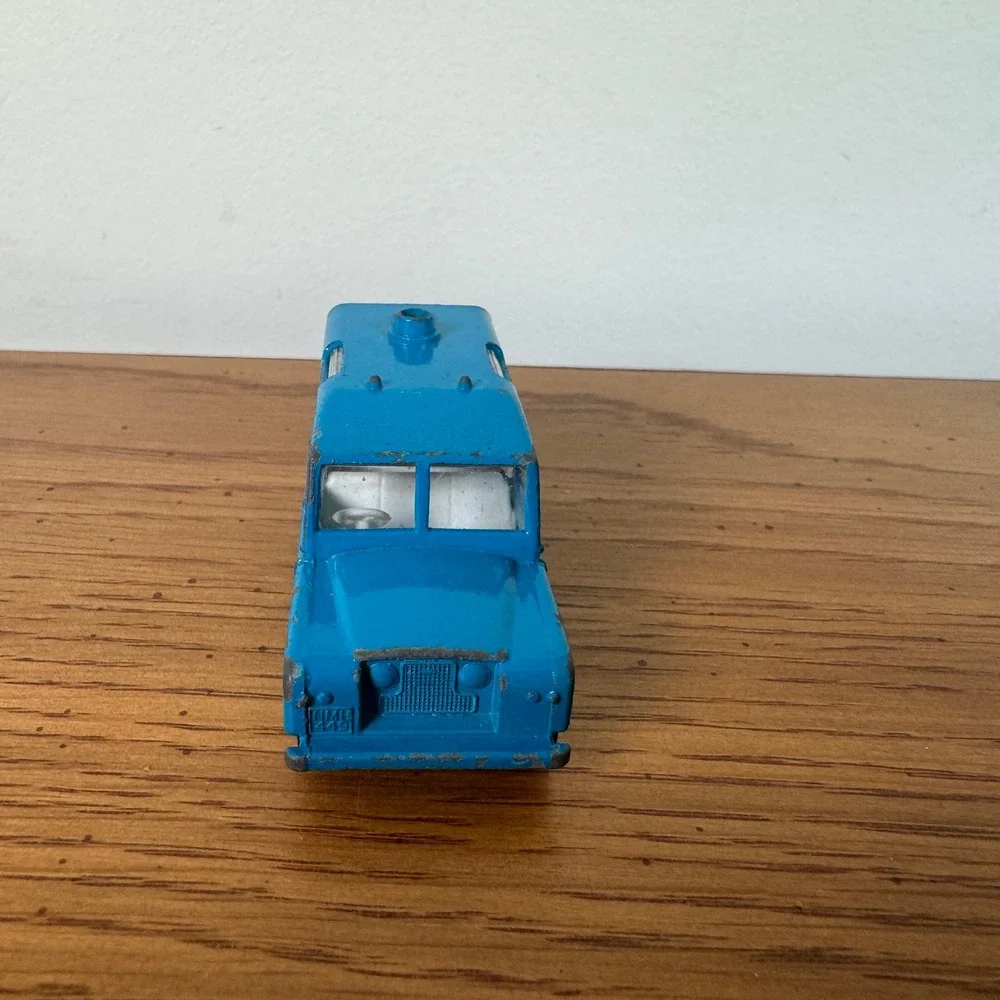 Vintage Matchbox Series No 12 Land Rover Safari Lesney Made in England Blue‎