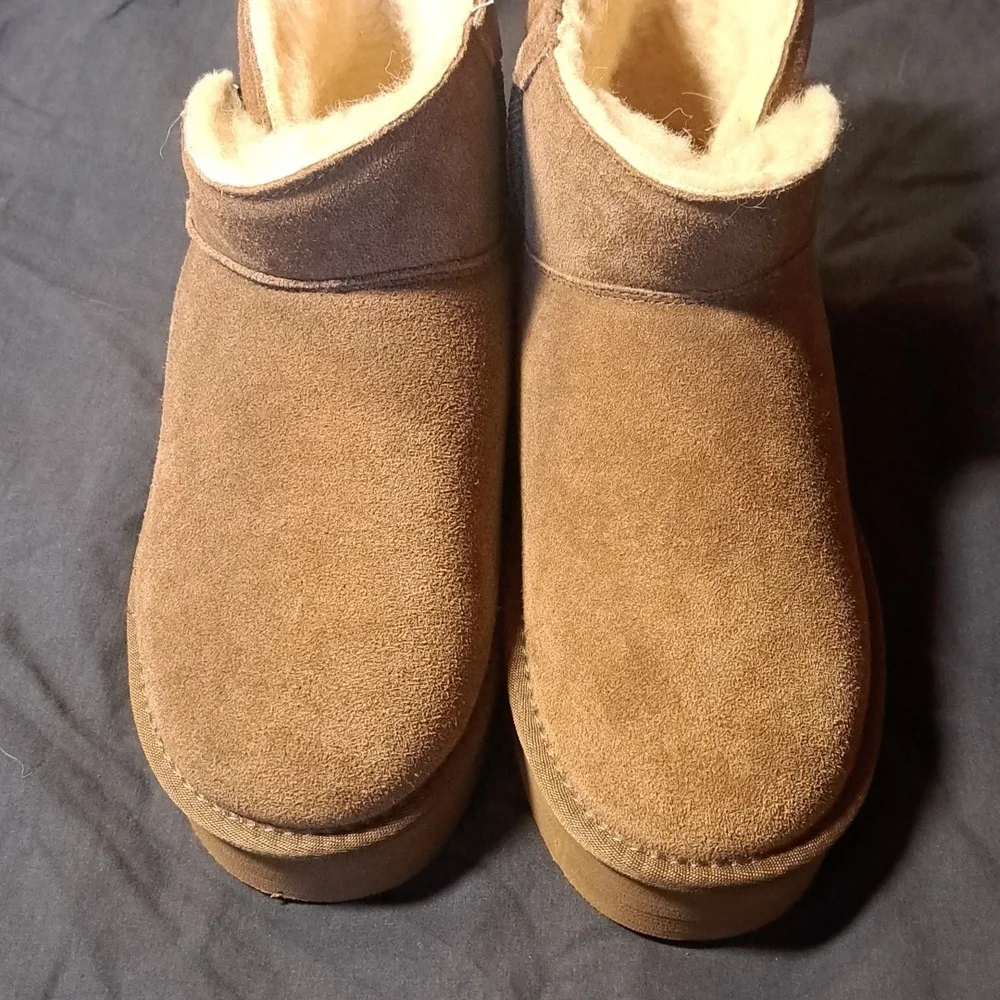 BearPaw nwot women