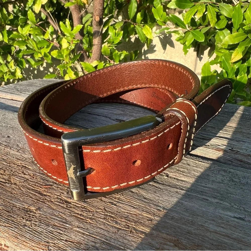 Tommy Bahama Tan Leather Belt Silver Buckle Size 36
