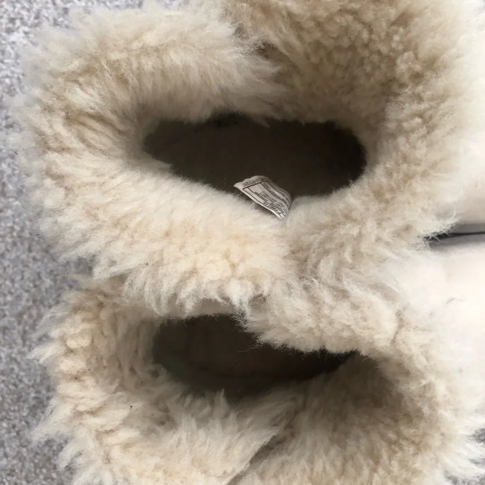 UGG short ankle