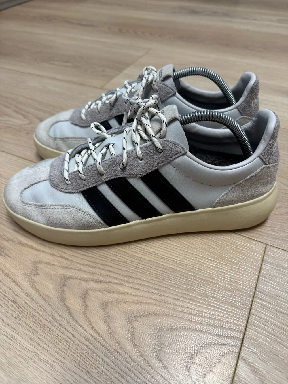 adidas 10 accepted color