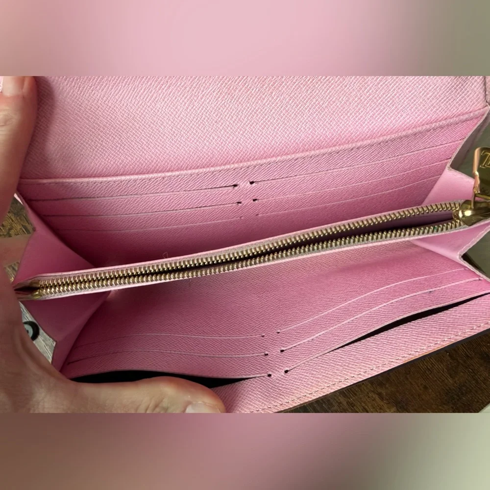 Louis Vuitton authentic louis