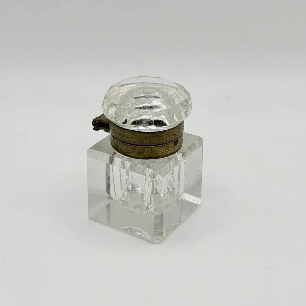 N/A this antique
