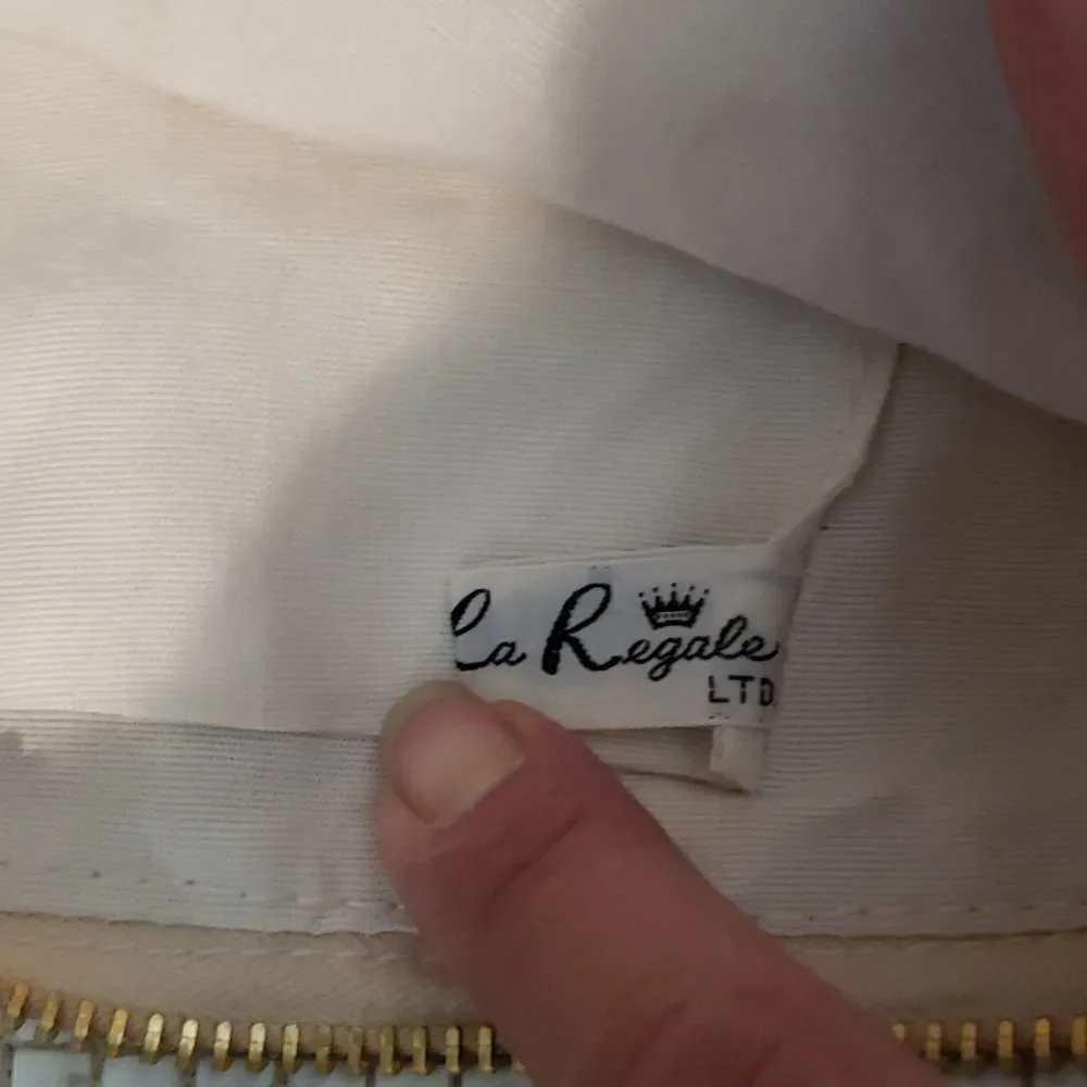 LaRegale gently used