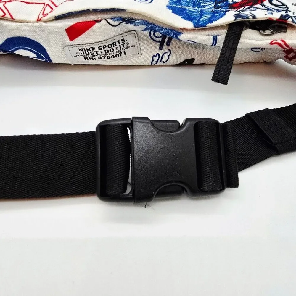 Nike shoulder crossbody
