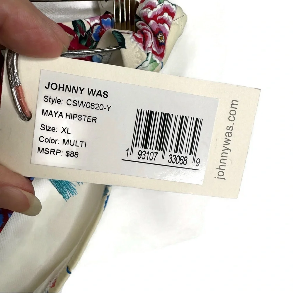 Johnny Was Maya Hipster Cream color with Bold Flowers New with Tags size XL