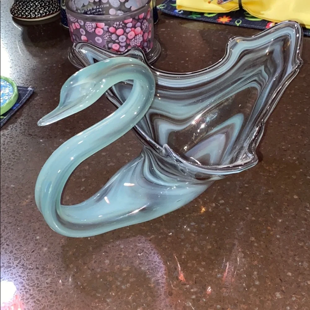 Murano this swan