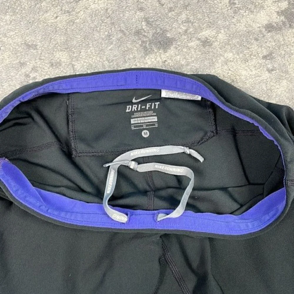 Nike filament capri