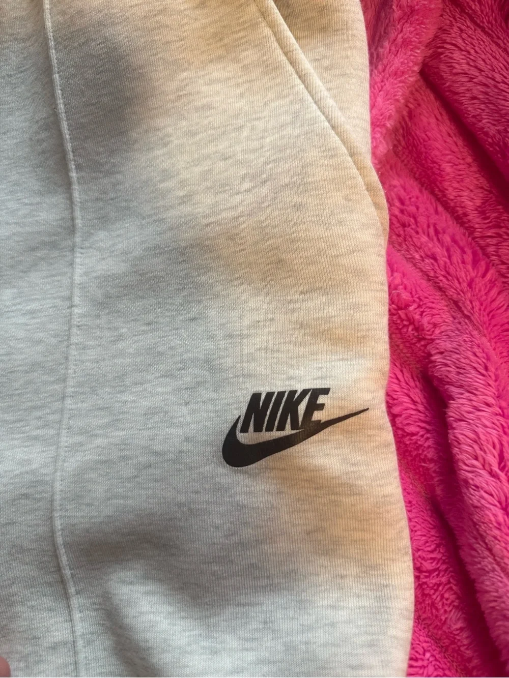 Nike comfortable jogger