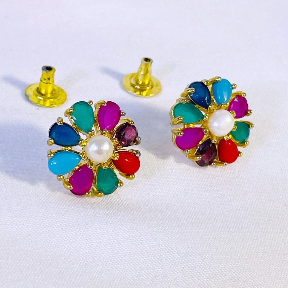 N/A vibrant flower