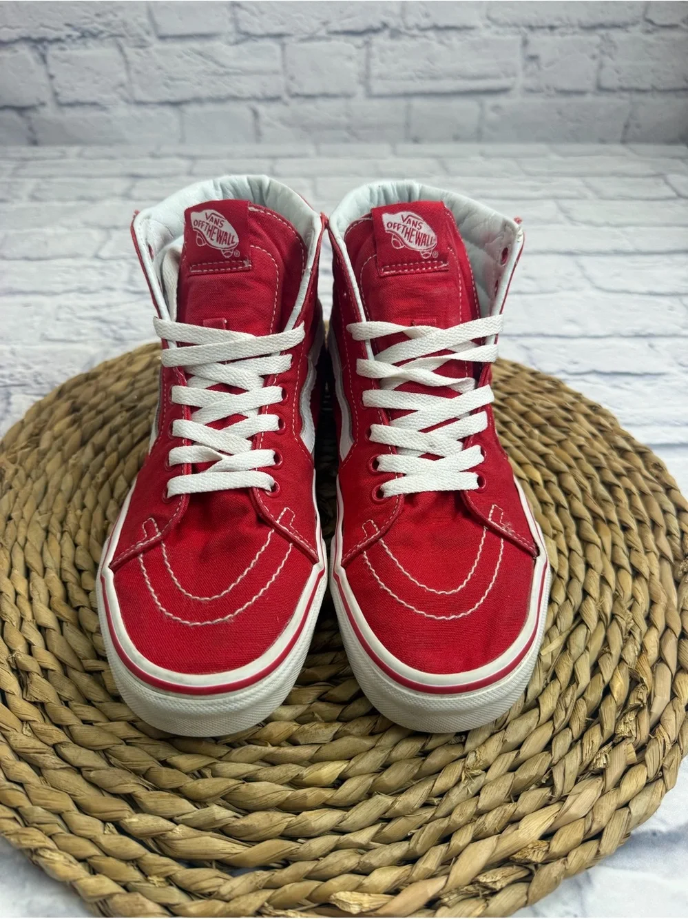 Vans classic red