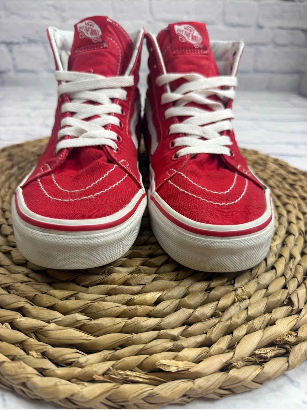 Vans classic red