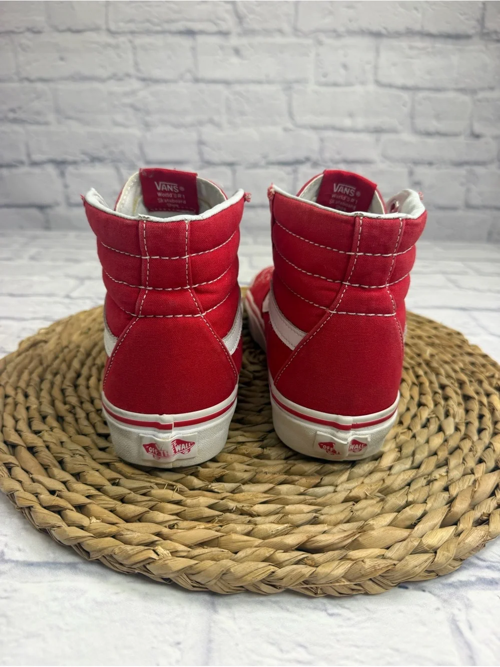 Vans classic red