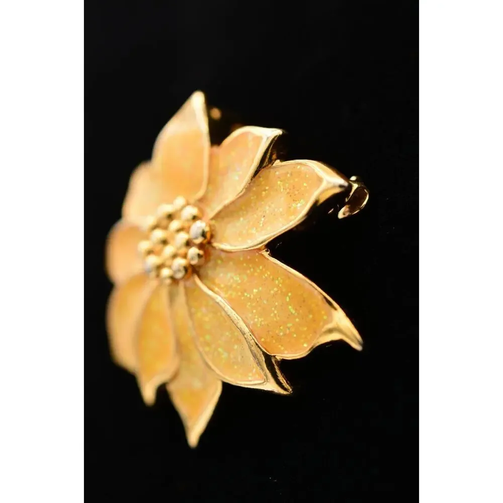 Avon stunning brooch