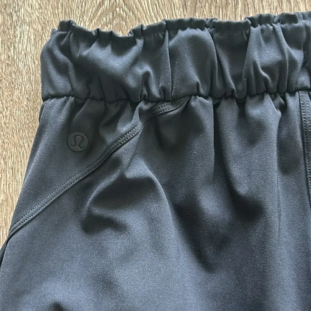 lululemon athletica excellent gently