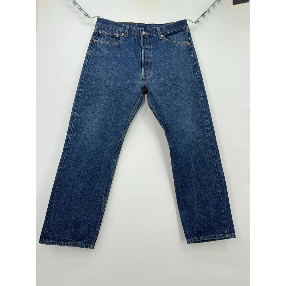 Levis old used money