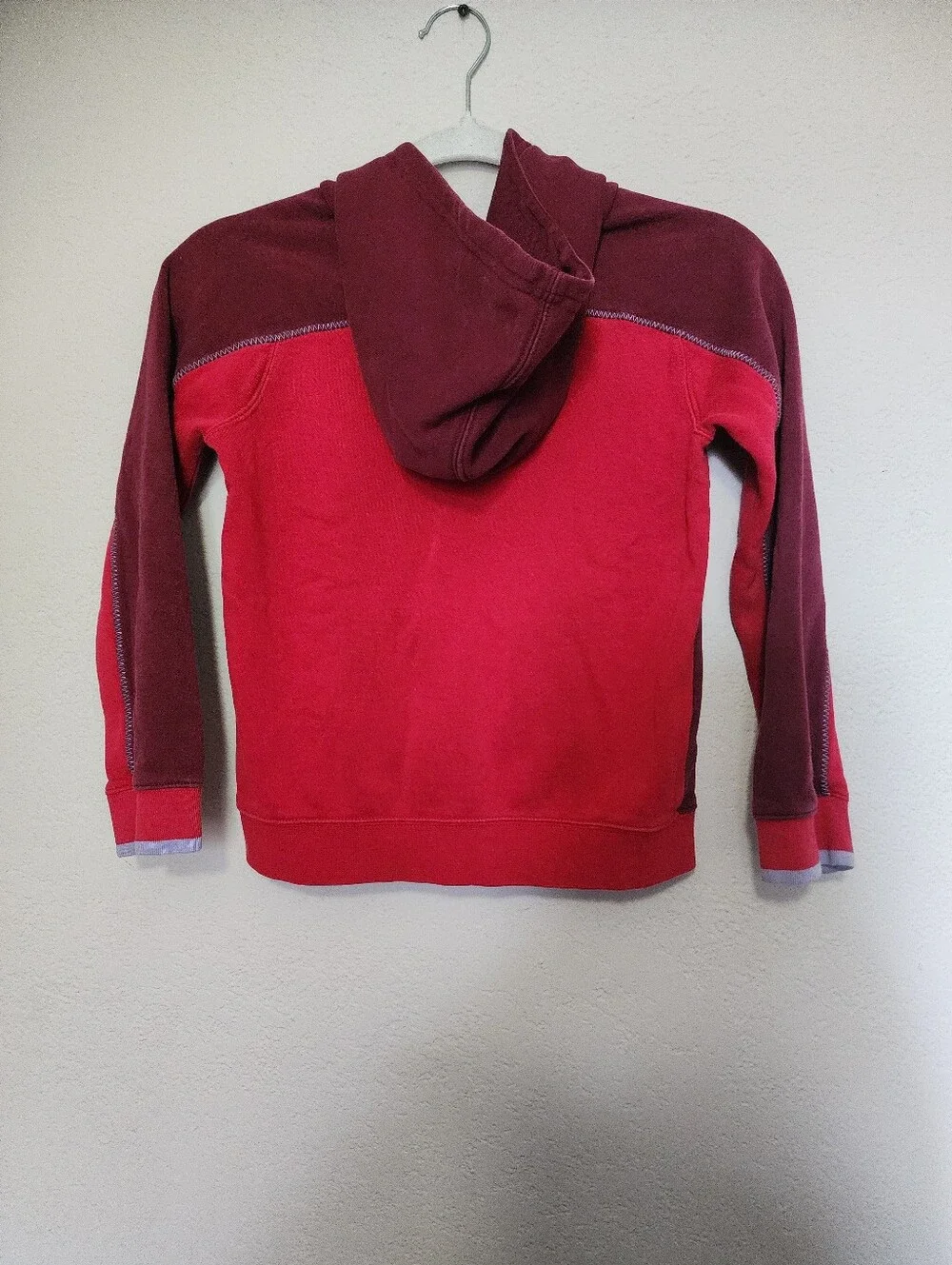 Nike kids zip