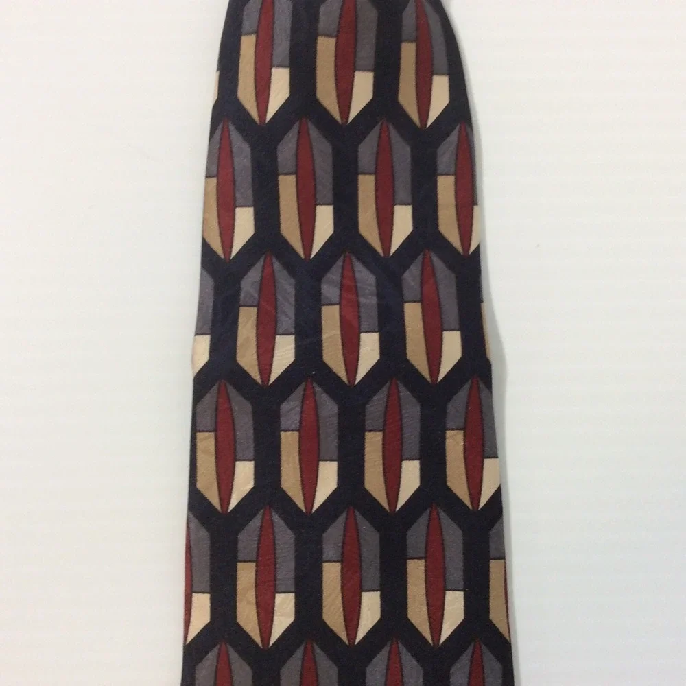 Louis Feraud mens neck